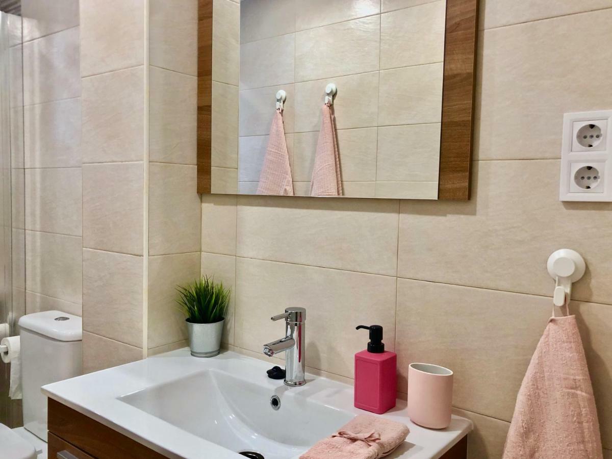 Апартаменты Apartamento Venancio 2 - Nuevo, A/A, Wifi, Encanto, Bien Comunicado Мадрид Экстерьер фото